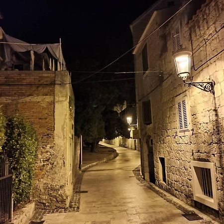 The Center Of Split, Renovated Stone House Appartement Buitenkant foto